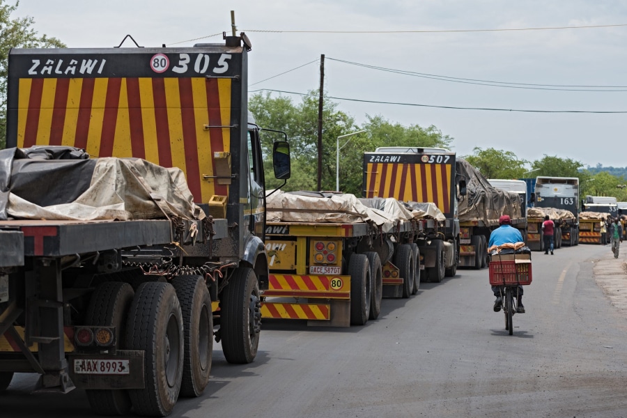 What are logistics problems in West Africa? Considerations and solutions for small and medium enterprises